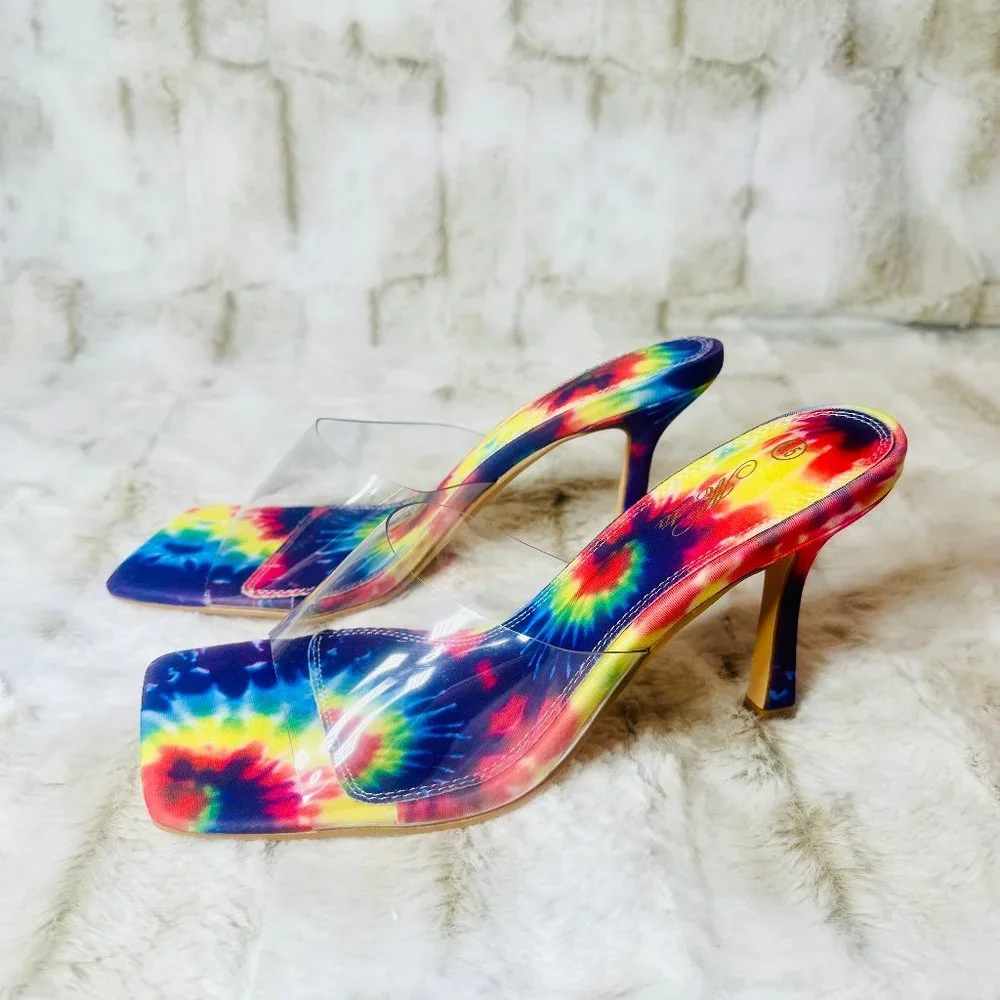 Mata Square Toe Rainbow Tie Dye 3.5